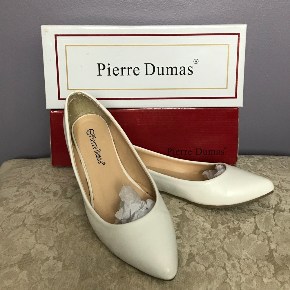 Pierre Dumas Flats
